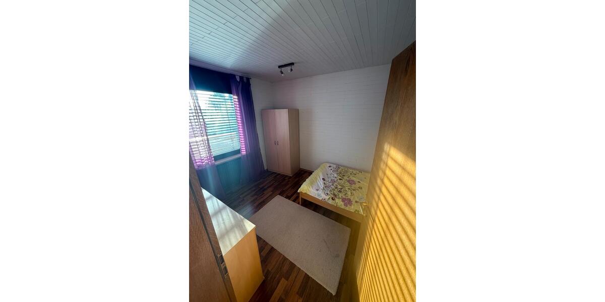 Villa Ingolstadt Münchener Straße - 3 Zimmer, 100 m&sup2;, 1.300&euro; | Angebot:26387920