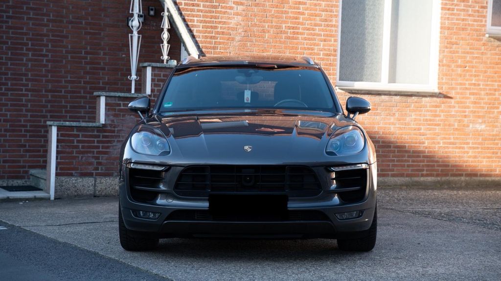 Porsche Macan 200.500 km 32.499 &euro; Werne 59368