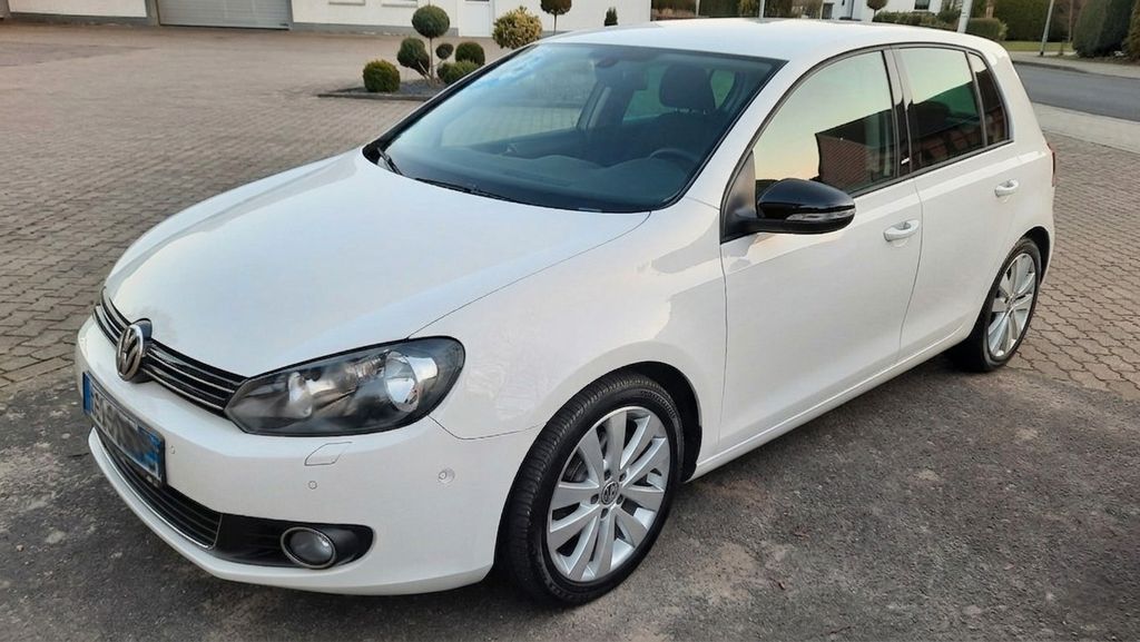 VW Golf 94.500 km 7.990 &euro; Wolfsburg 38444