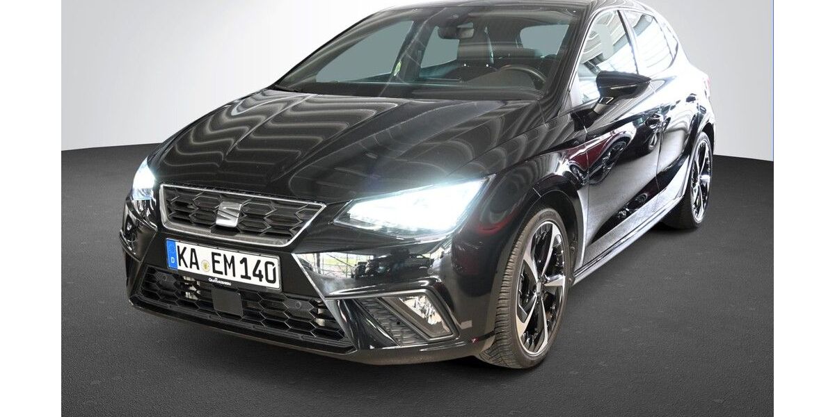 Seat Ibiza 25.000 km 22.990 &euro; Karlsruhe 76131
