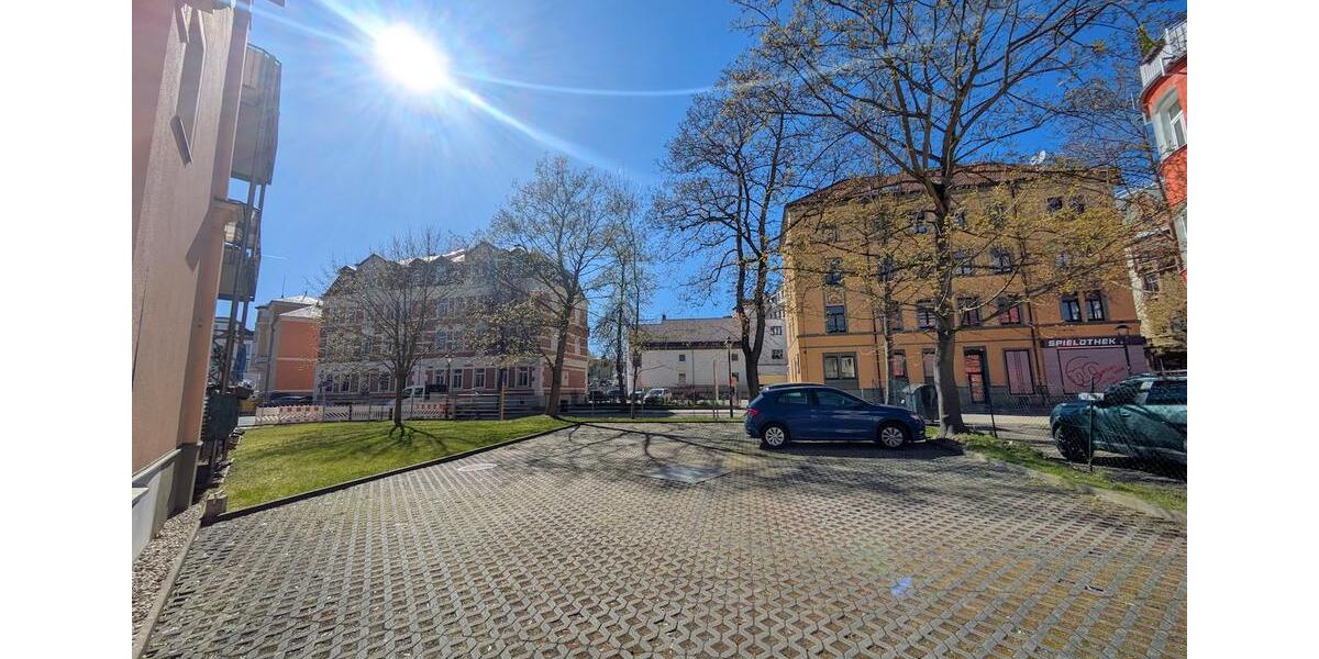 Dachgeschoßwohnung Zwickau - 3 Zimmer, 78 m&sup2;, 595&euro; | Angebot:26404437