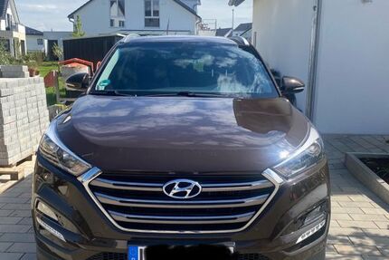 Hyundai TUCSON 69.000 km 15.300 &euro; Oberriexingen 71739