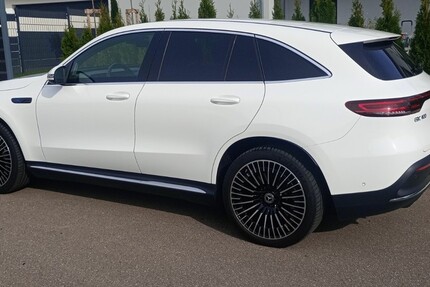 Mercedes-Benz eqc 400 58.500 km 37.900 € Bad Schussenried 88427