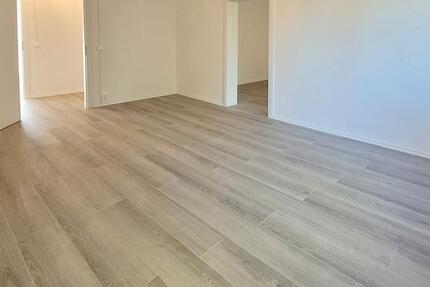 ** WIR RENOVIEREN ** - 2-Zimmer-Erdgeschosswohnung - der kurze Weg in´s neues Zuhause bei GCP! 2 zimmer