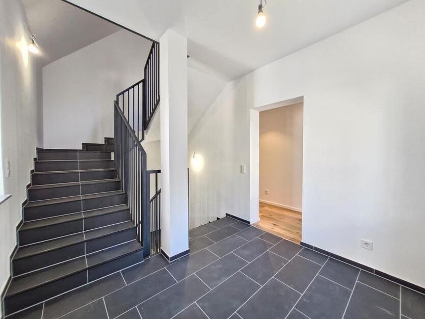 Exklusives Wohnen im Leipziger Zentrum – ca. 180 m², 5 stilvolle Zimmer und EBK! AB SOFORT! zimmer