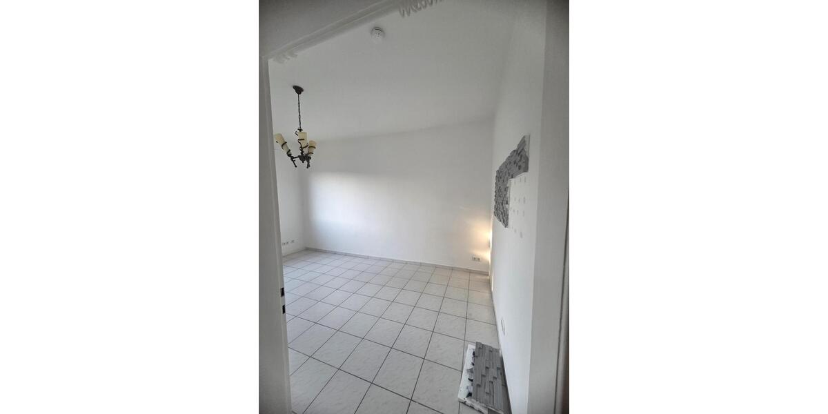 Etagenwohnung Bochum Bochum-Mitte - 1 Zimmer, 24 m&sup2;, 280&euro; | Angebot:25905028