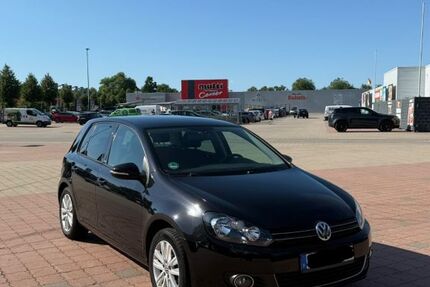 VW Golf 150.000 km 6.400 &euro; Weener 26826