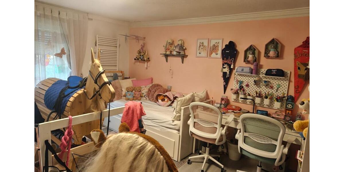 Dachgeschoßwohnung Kreuztal - 2.5 Zimmer, 68 m&sup2;, 139.000&euro; | Angebot:26266043