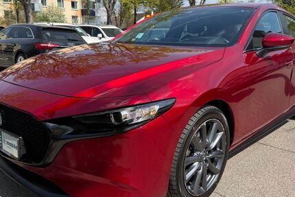 Mazda 3 40.953 km 19.400 &euro; München 81243