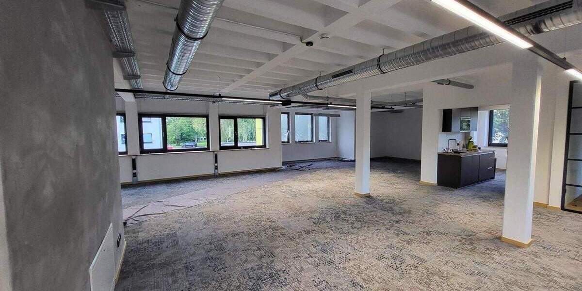 Vielfältig nutzbares BürogebäudePraxisgebäude zimmer