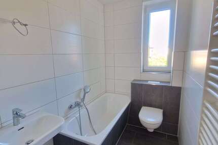 Wohnung Schönebeck Altstadt - 3 Zimmer, 60 m&sup2;, 453&euro; | Angebot:27564884