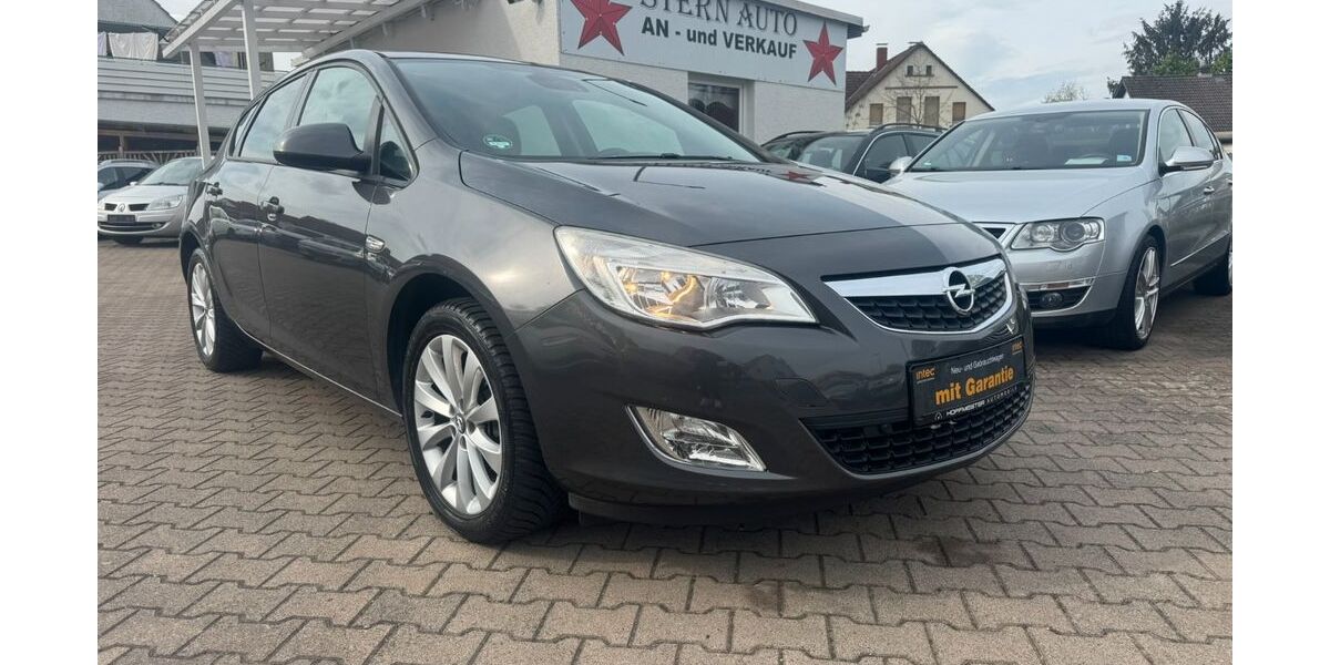 Opel Astra 165.000 km 5.999 &euro; Löhne 32584