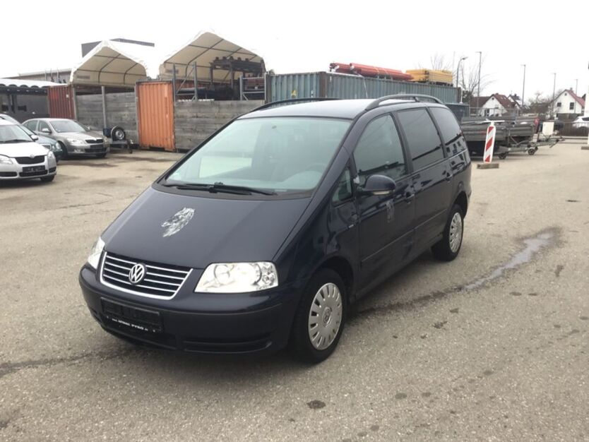 VW Sharan 276.300 km 2.699 € Landsberg am Lech 86899