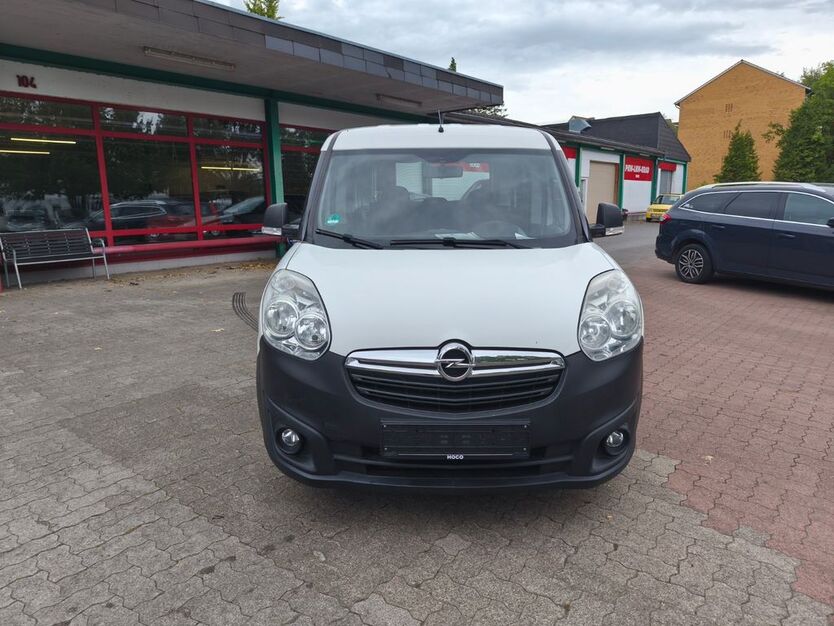 Opel Combo 223.990 km 3.999 € Minden 32427
