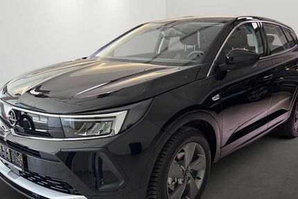 Opel Grandland (X) 10.000 km 19.890 &euro; München 80339