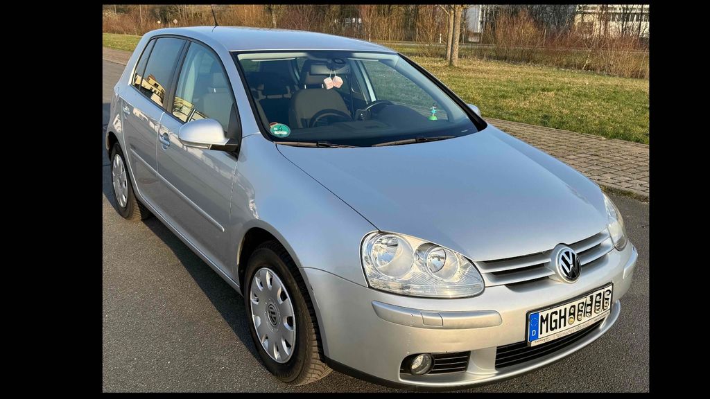 VW Golf 102.480 km 5.300 &euro; Külsheim 97900