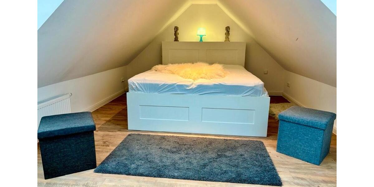 Dachgeschoßwohnung Lübeck Kücknitz - 3 Zimmer, 71 m&sup2;, 1.770&euro; | Angebot:25498579