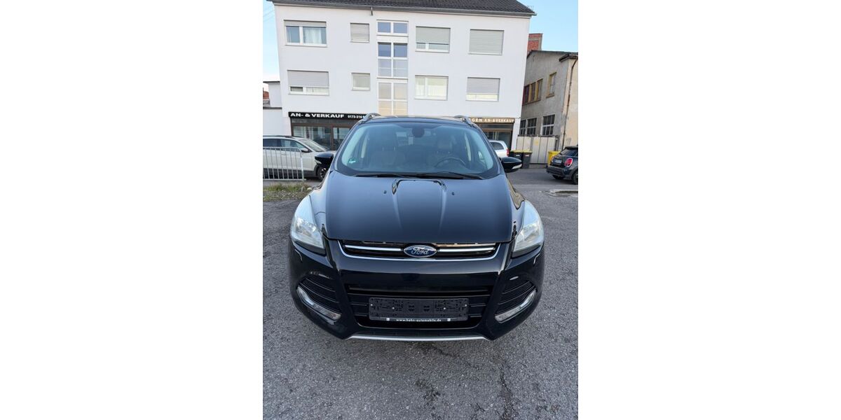 Ford Kuga 99.000 km 6.900 &euro; Fellbach 70736
