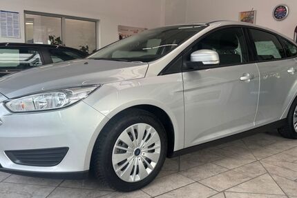 Ford Focus 16.080 km 10.450 € Eime-Deinsen 31036
