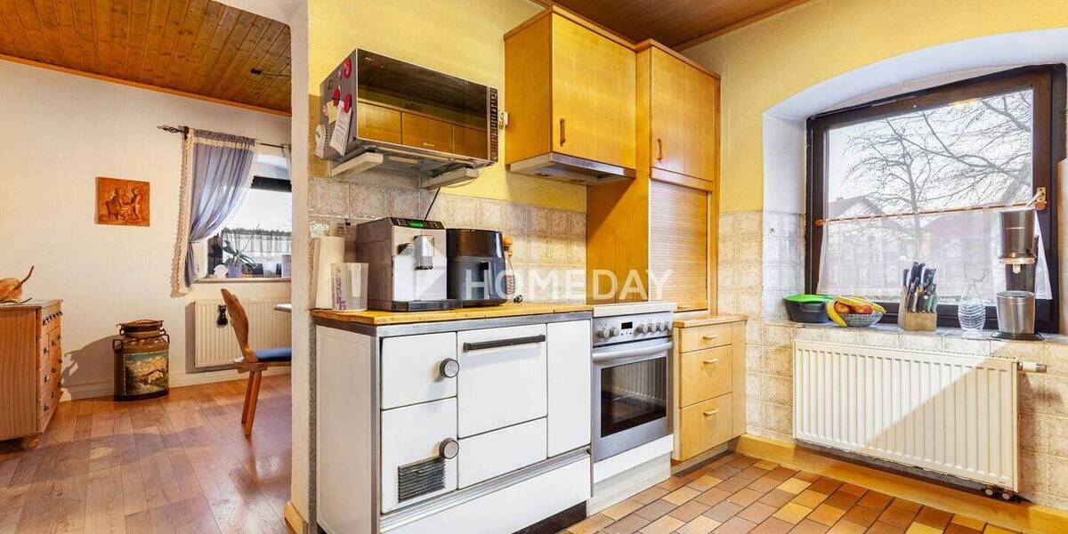 Einfamilienhaus Oberviechtach Schönthan - 6 Zimmer, 200 m&sup2;, 300.000&euro; | Angebot:25694084