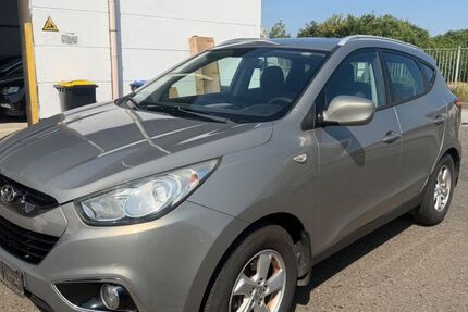 Hyundai ix35 265.000 km 3.990 &euro; Hünxe 46569