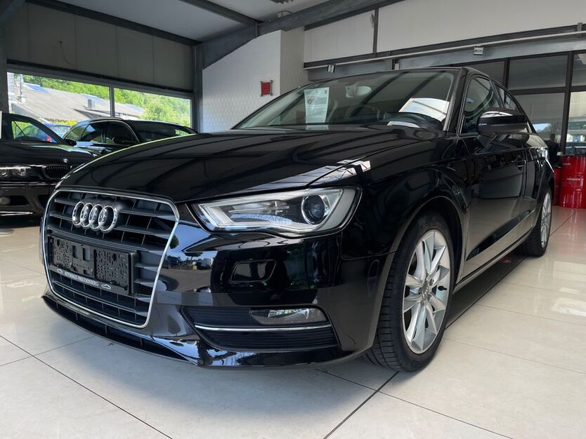 Audi A3 248.448 km 9.999 € Freudenberg 57258