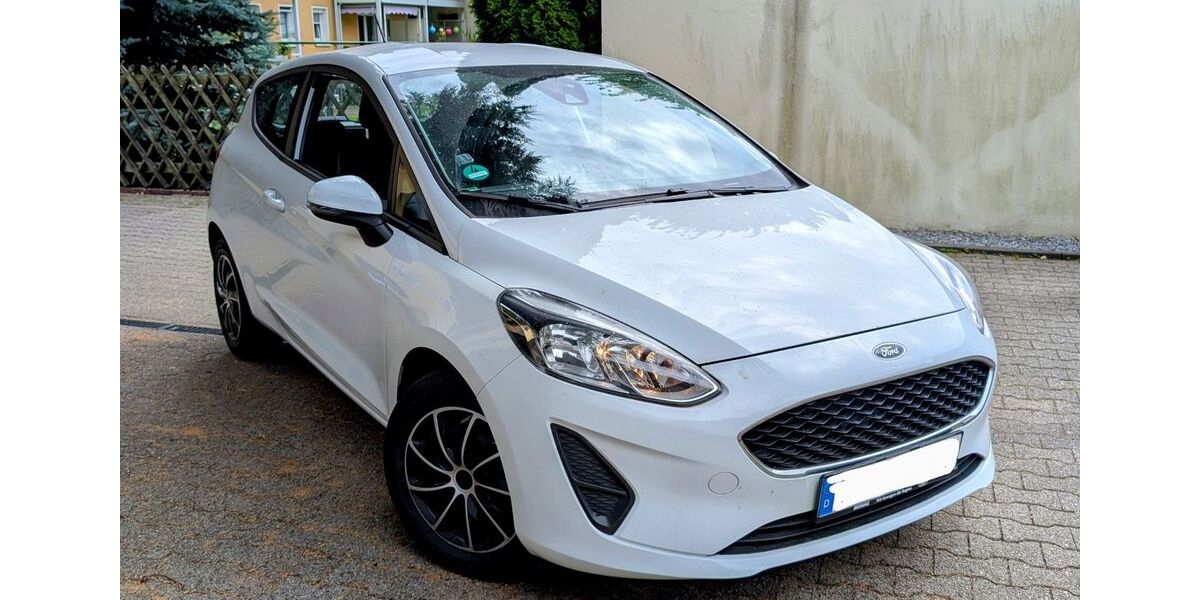 Ford Fiesta 104.967 km 6.300 &euro; Sankt Augustin 53757
