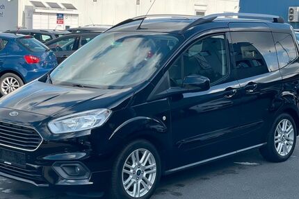 Ford Tourneo Courier 107.512 km 9.600 &euro; Melle 49324