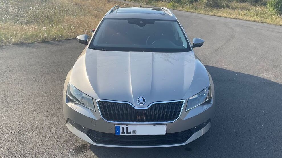 Skoda Superb 136.200 km 15.490 € Ilmenau 98693
