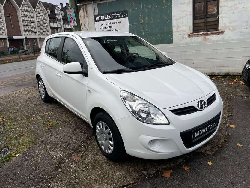 Hyundai i20 82.323 km 4.950 € Bielefeld 33617