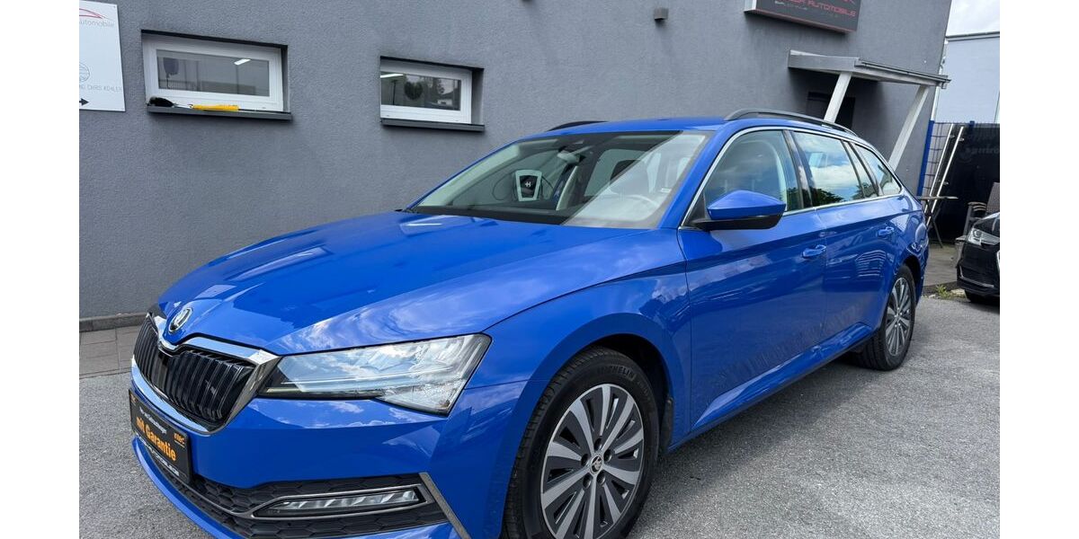 Skoda Superb 133.000 km 17.900 &euro; Bielefeld 33659