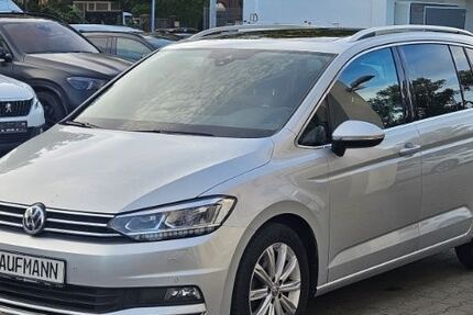 VW Touran 289.000 km 12.880 &euro; Berlin 12247