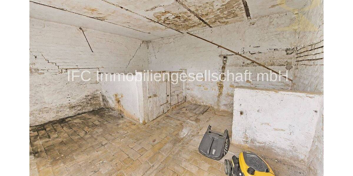 Einfamilienhaus Kemberg Dorna - 6 Zimmer, 124 m&sup2;, 75.000&euro; | Angebot:26686843