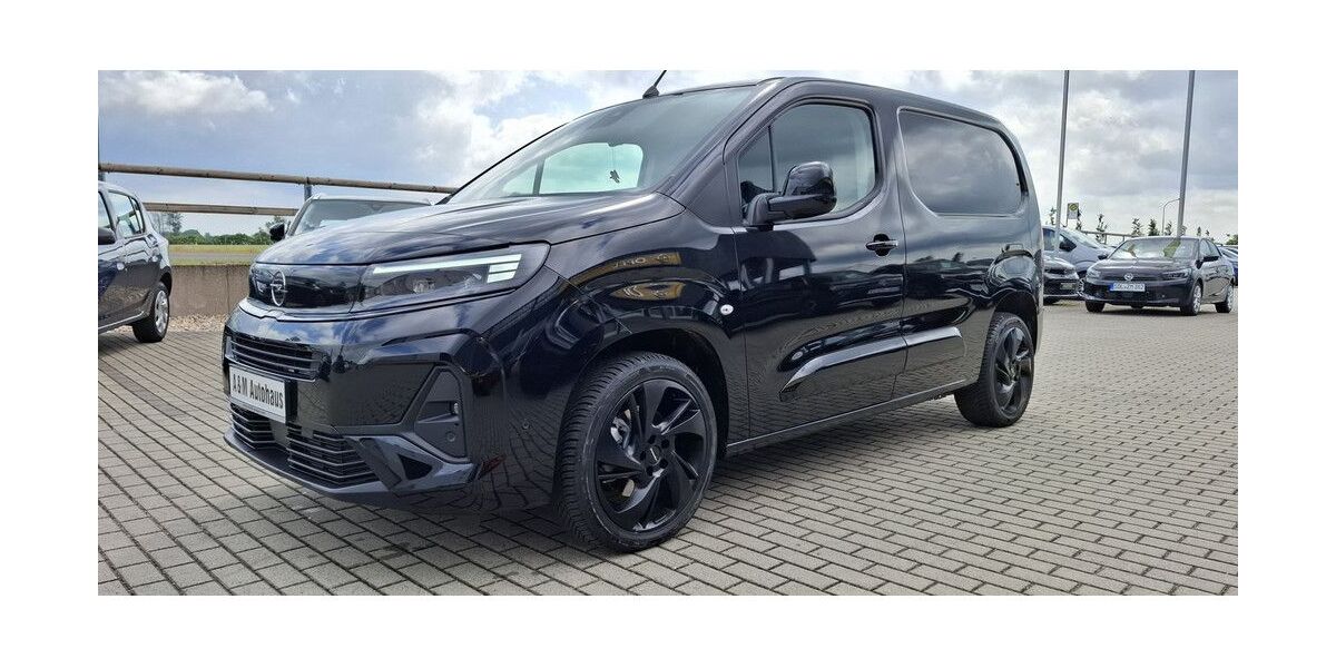 Opel Combo 10.200 km 32.850 &euro; Rathenow 14712