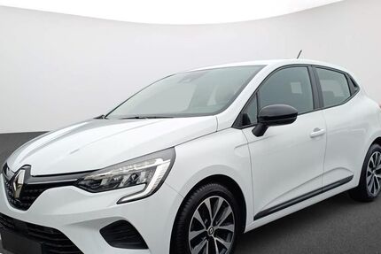 Renault Clio 64.025 km 13.340 &euro; Ahaus 48683