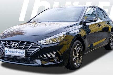 Hyundai i30 23.150 km 15.740 &euro; Aachen 52068