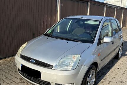 Ford Fiesta 179.042 km 1.000 &euro; Hof 95032