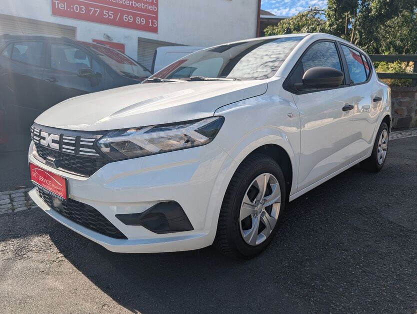 Dacia Sandero 17.426 km 14.999 € Schönheide 08304