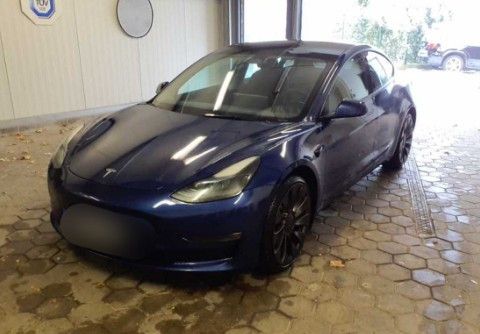 Tesla Model 3 64.000 km 34.490 &euro; Helmstedt 38350
