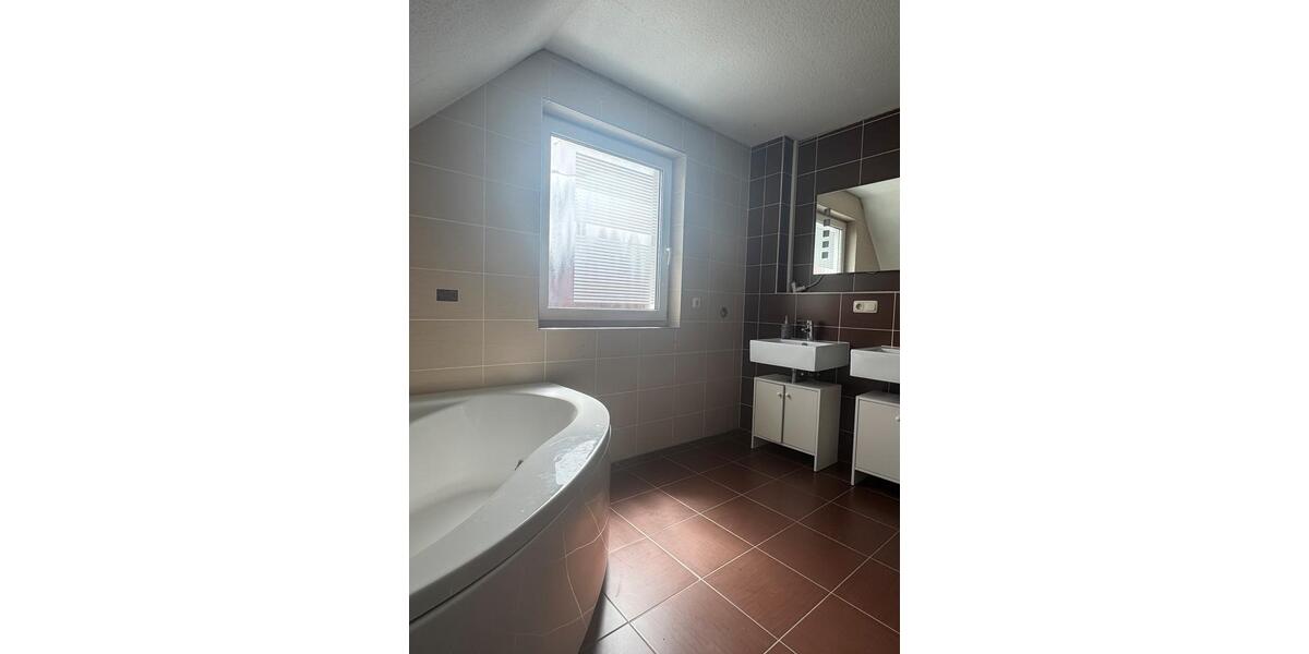 Einfamilienhaus Selb - 5 Zimmer, 120 m&sup2;, 490.000&euro; | Angebot:26903872