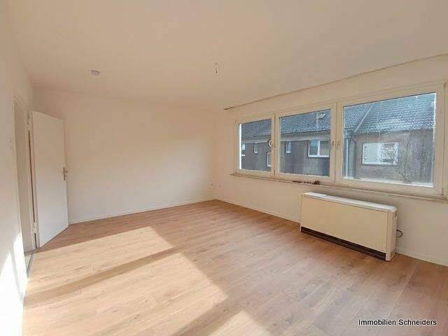 Etagenwohnung Duisburg Untermeiderich - 2 Zimmer, 61 m&sup2;, 500&euro; | Angebot:26815953