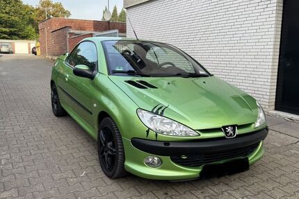 Peugeot 206 116.000 km 2.500 &euro; Essen 45143