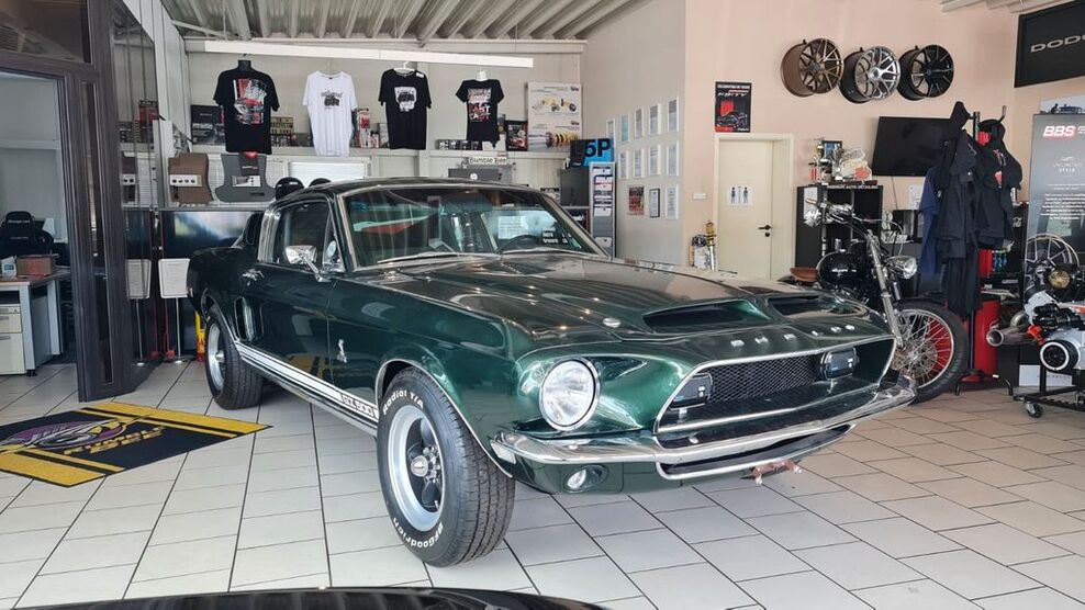 Ford Mustang 57.207 km 256.900 € Schotten 63679