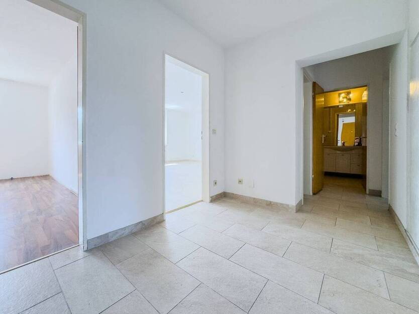 Attraktive 3-Zimmer-Wohnung mit Loggia und guter Energieeffizienz in Duisburg-Süd - sofort frei!