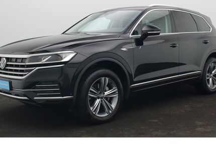 VW Touareg 62.500 km 44.480 &euro; Würzburg 97076