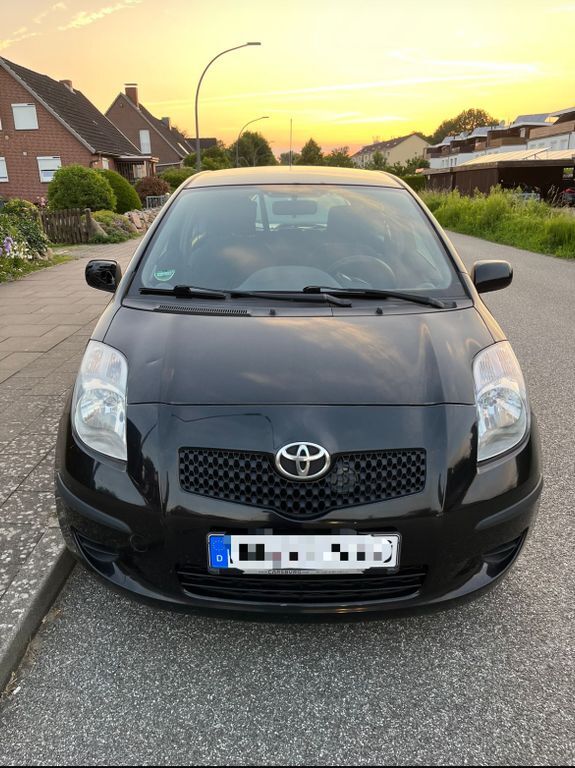 Yaris