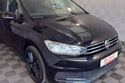 VW Touran 99.988 km 25.580 &euro; Horb am Neckar 72160