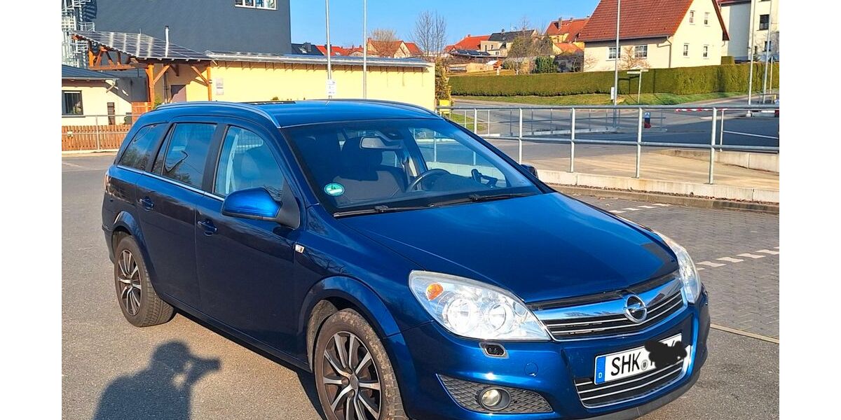 Opel Astra 157.000 km 2.699 &euro; Rauda 07613
