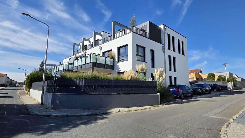 Wohnung zum Kaufen in Zirndorf 549.000 € 91 m² 3 zimmer