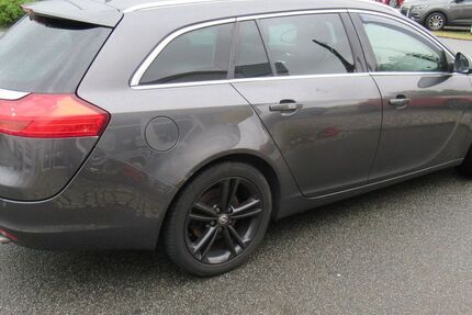 Opel Insignia 243.000 km 2.500 &euro; Ebersbach 02730